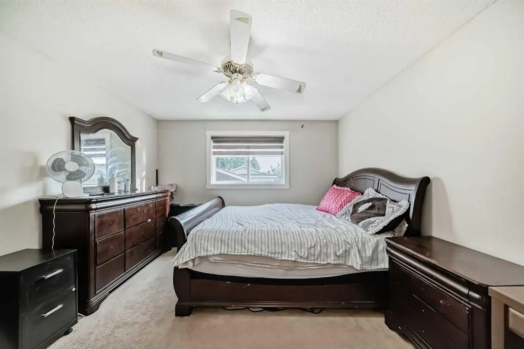 11 Martinwood Road NE