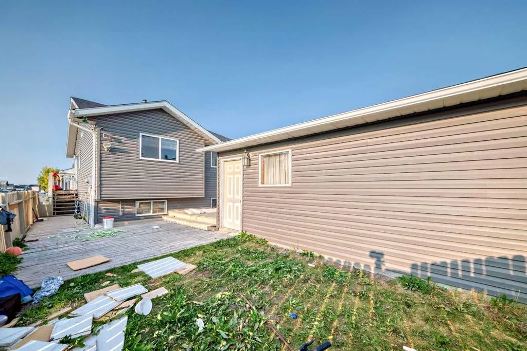 11 Martinwood Road NE