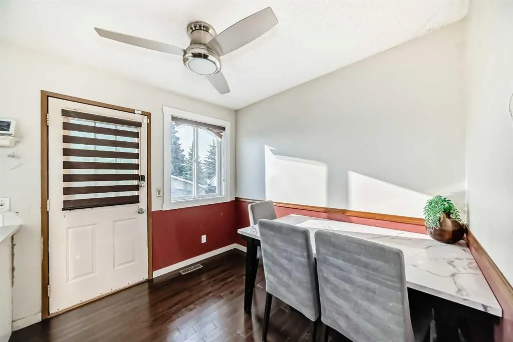 11 Martinwood Road NE