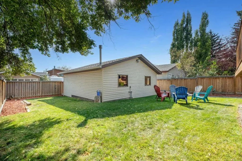 1205 Meadowbrook Drive SE