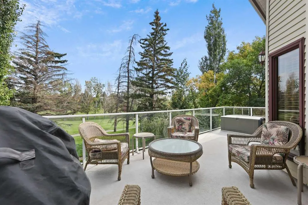 322 Douglas Woods Court SE