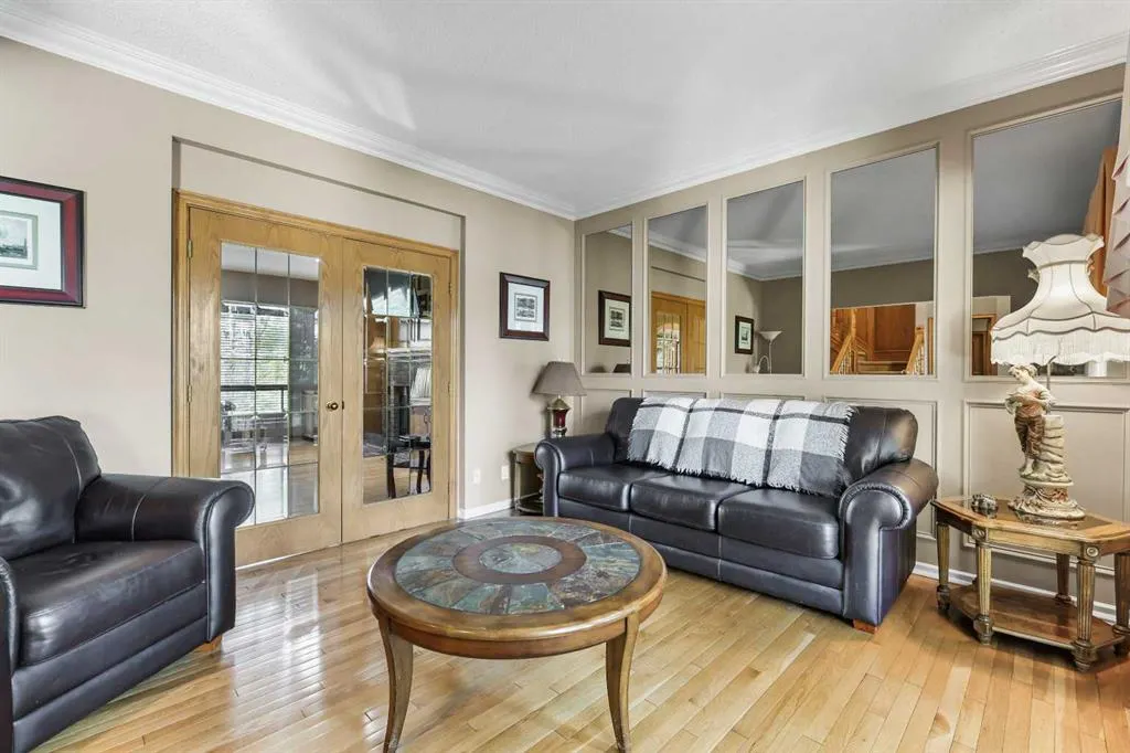 322 Douglas Woods Court SE