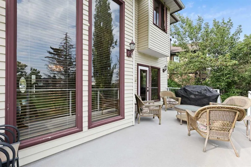 322 Douglas Woods Court SE