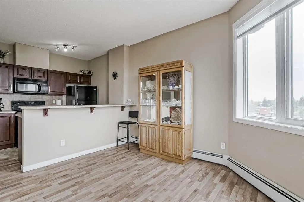 1727 54 Street SE, #401