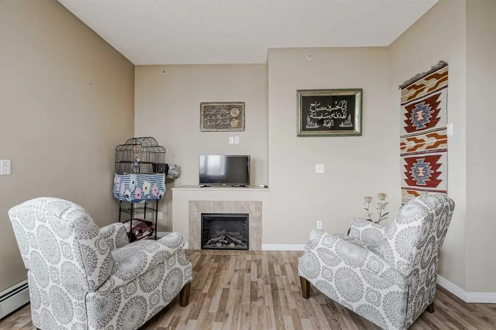 1727 54 Street SE, #401
