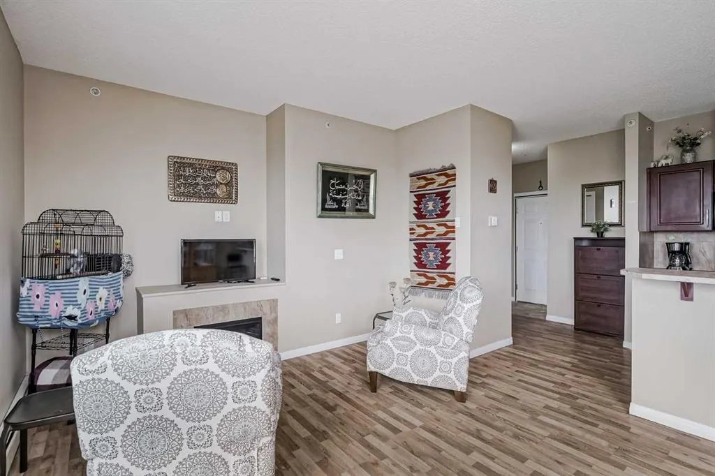 1727 54 Street SE, #401