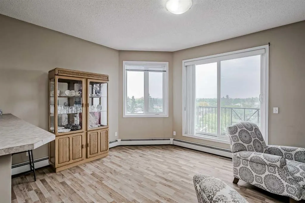1727 54 Street SE, #401