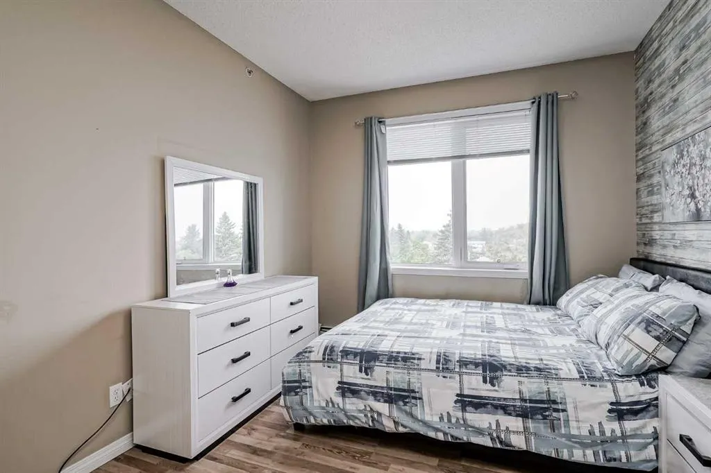 1727 54 Street SE, #401