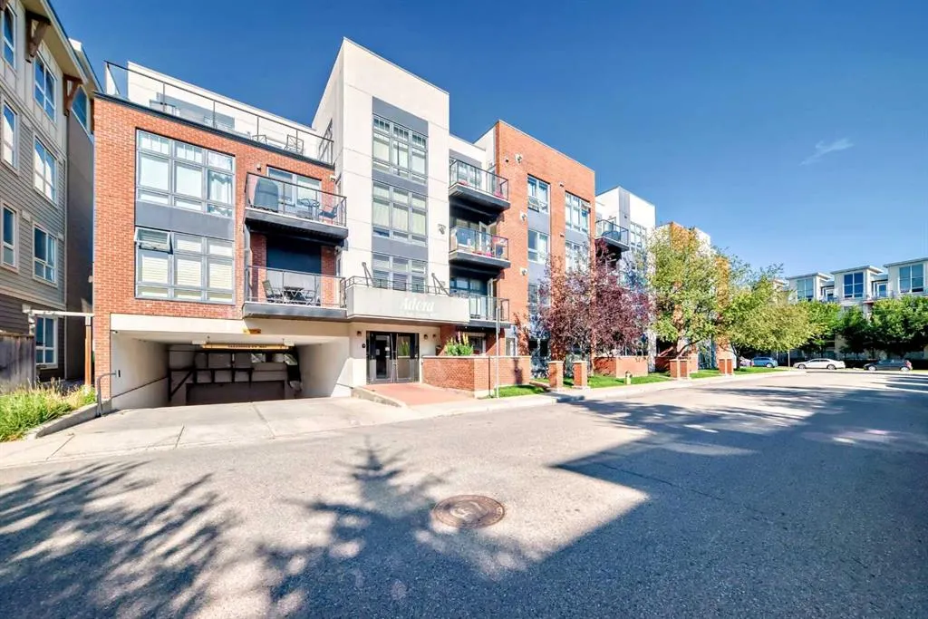 725 4 Street NE, #104