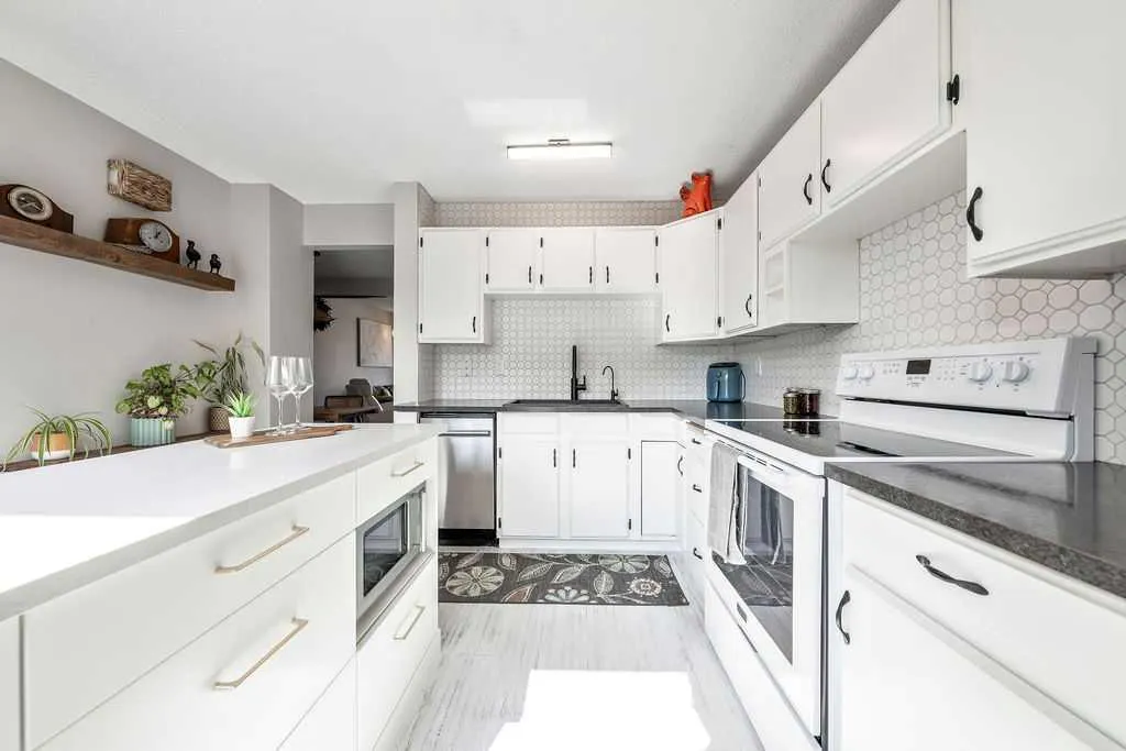 41 Midridge Gardens SE