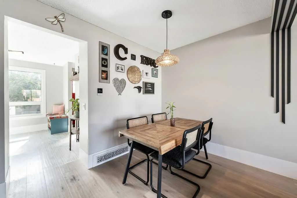41 Midridge Gardens SE