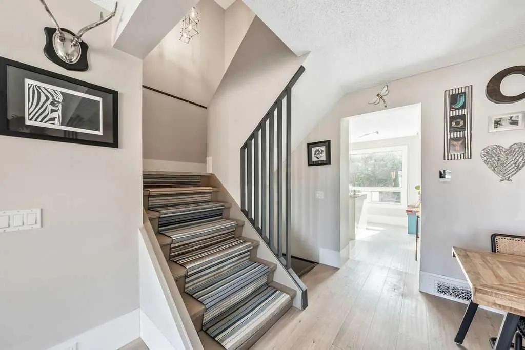 41 Midridge Gardens SE