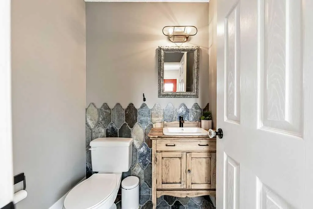 41 Midridge Gardens SE