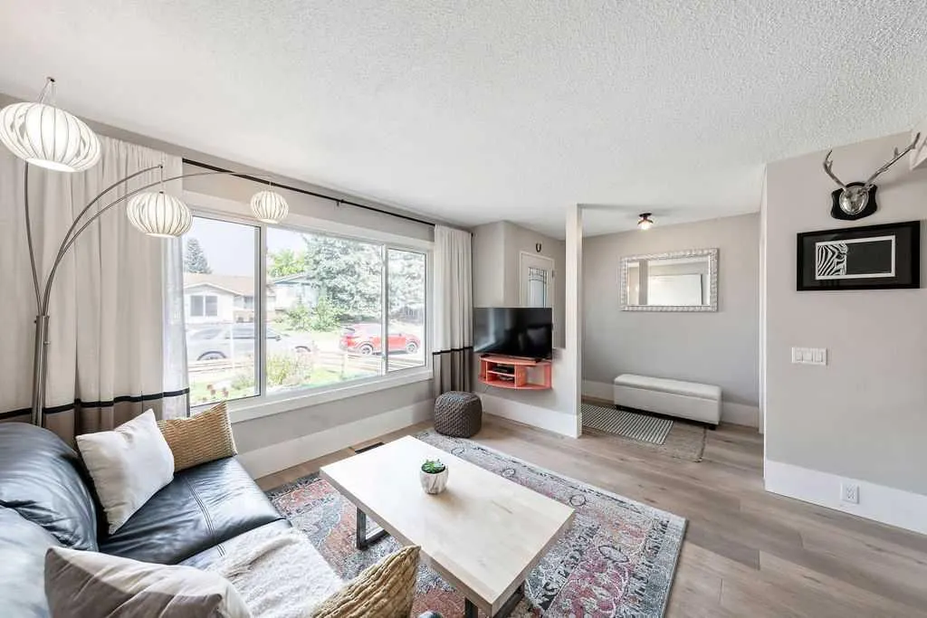 41 Midridge Gardens SE