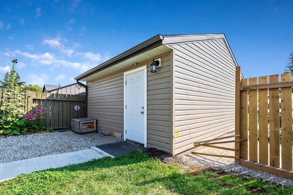 41 Midridge Gardens SE