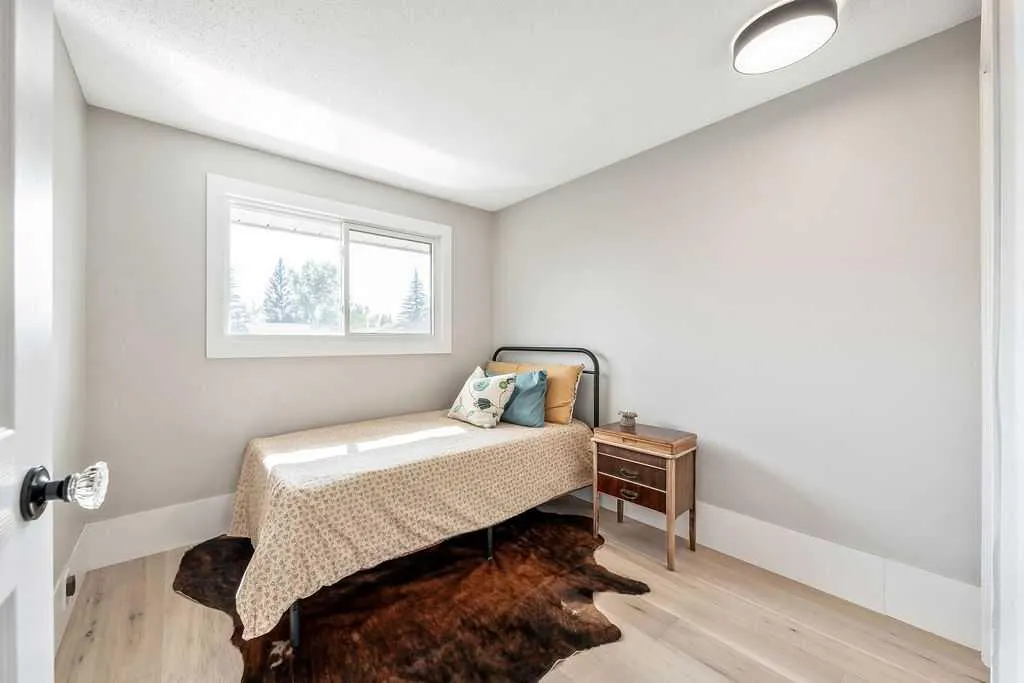 41 Midridge Gardens SE
