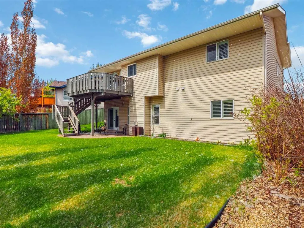 23 Dobson Close