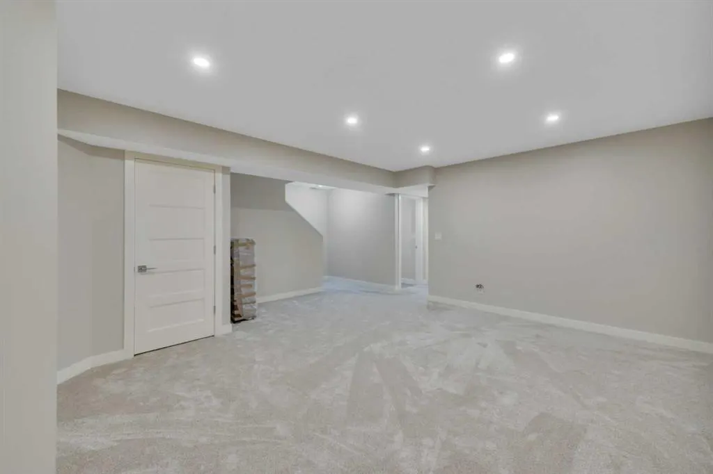 45 Golden Crescent