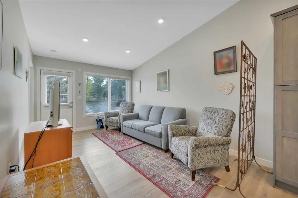 45 Golden Crescent