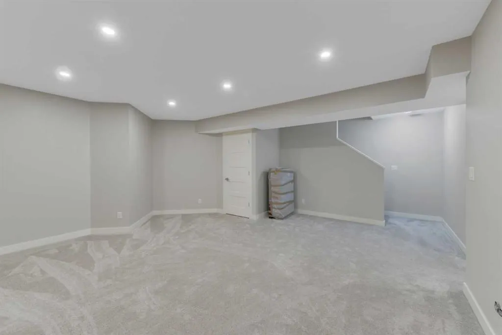 45 Golden Crescent