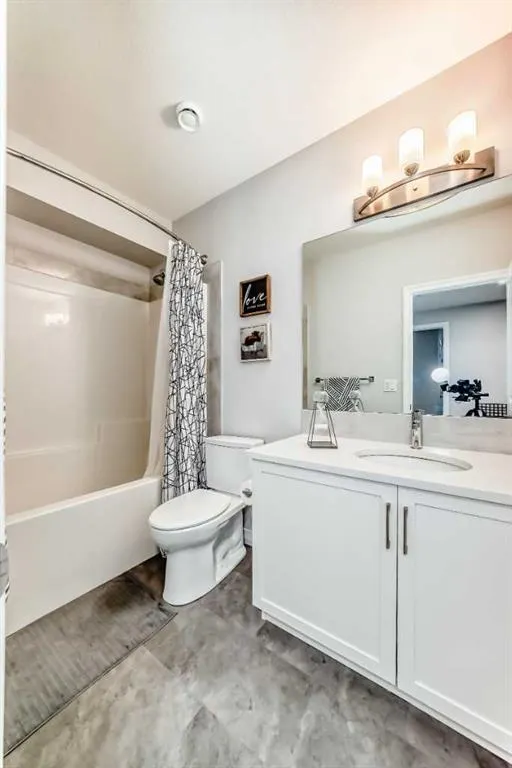 1941 Mahogany Boulevard SE