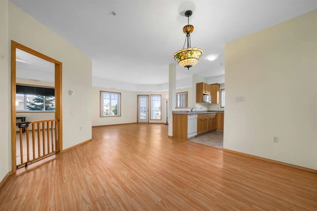 194 Sunrise Circle SW, #210