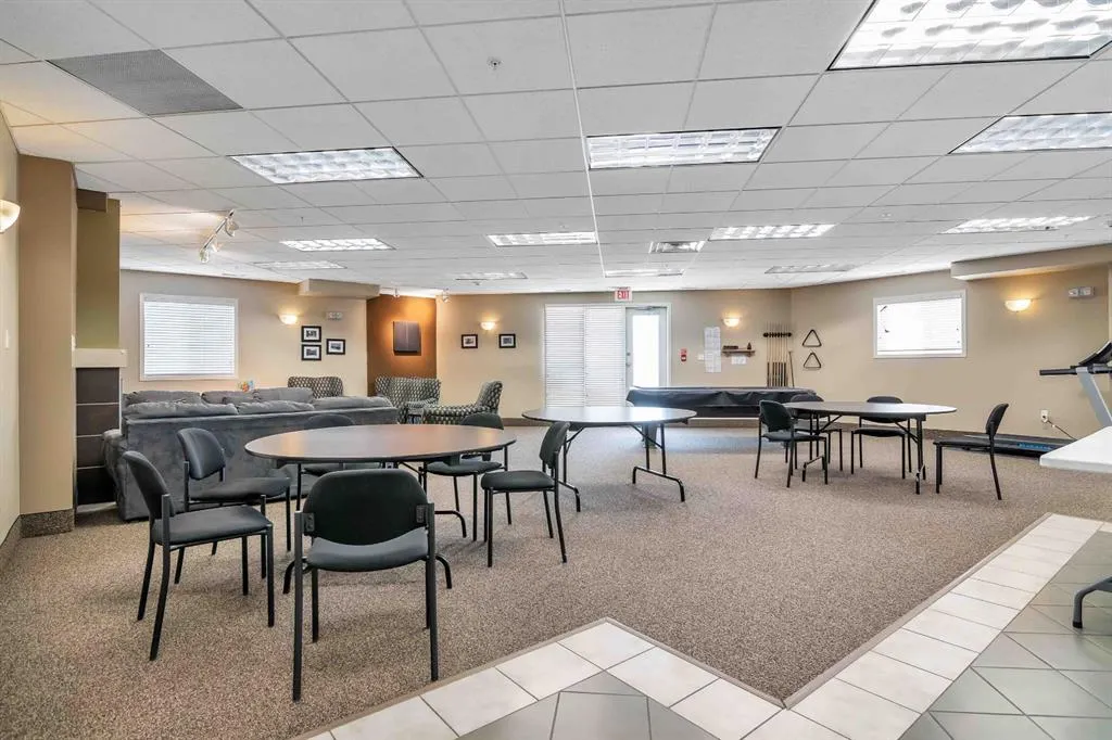 194 Sunrise Circle SW, #210