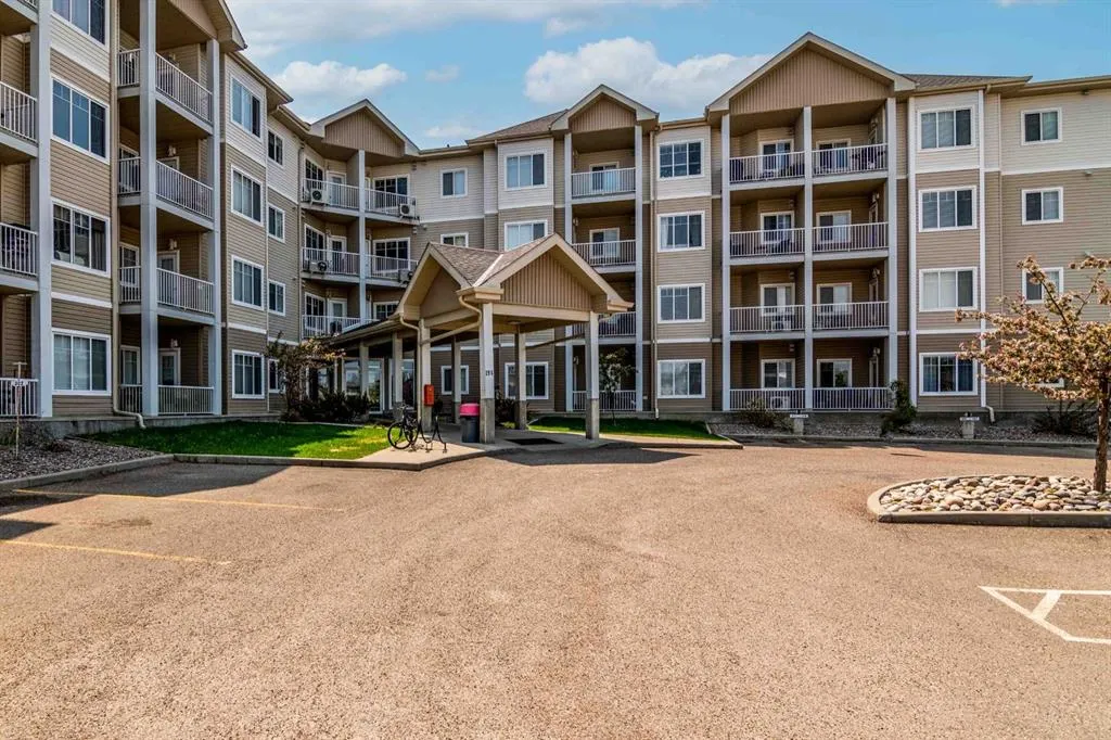 194 Sunrise Circle SW, #210