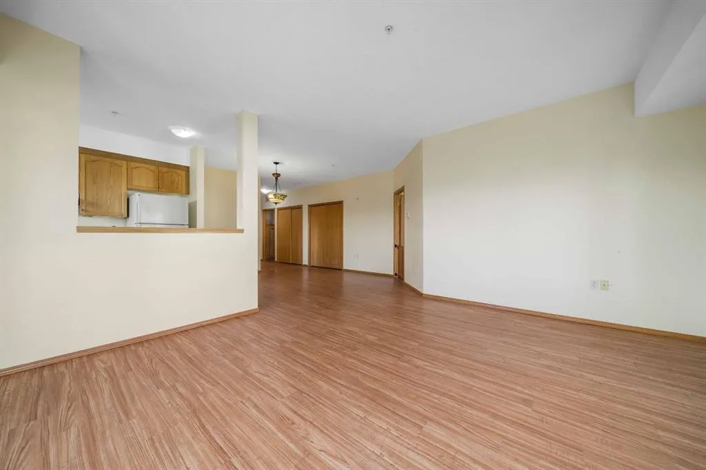 194 Sunrise Circle SW, #210
