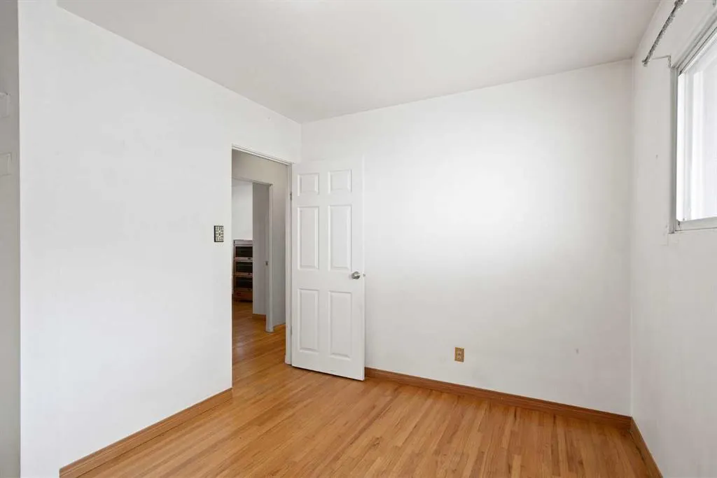 34 Kendall Place SW