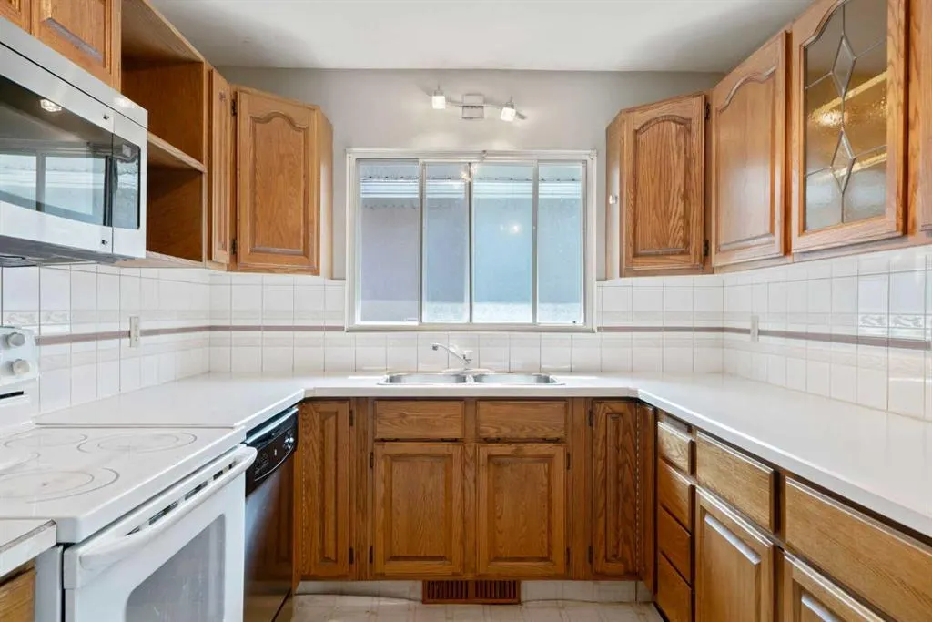 34 Kendall Place SW