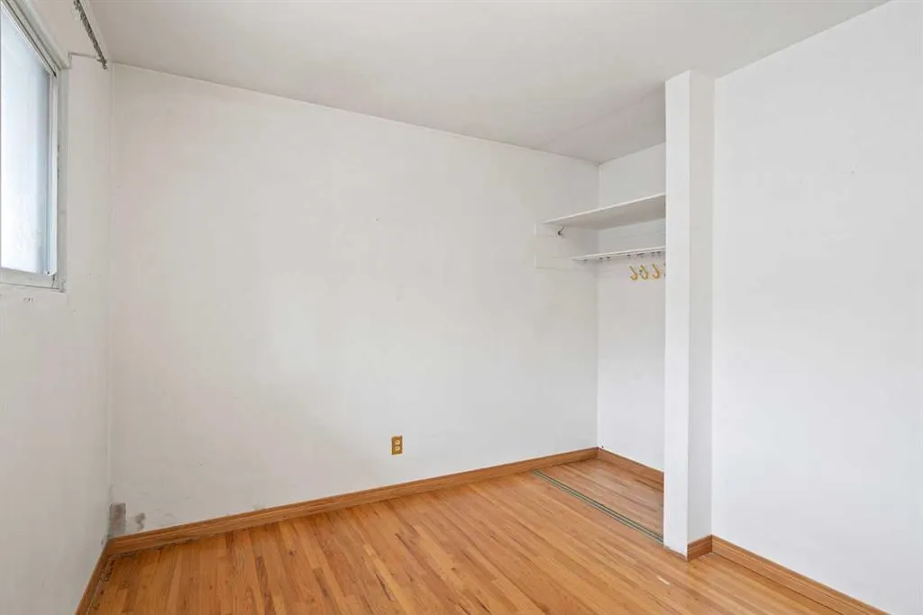 34 Kendall Place SW