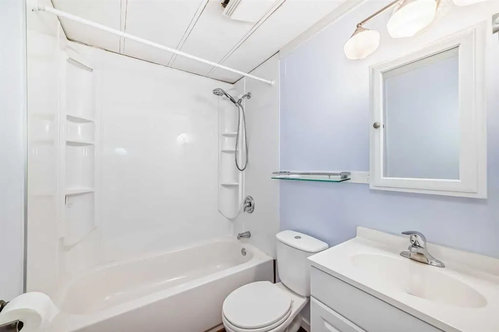 100 Spring Haven Close SE