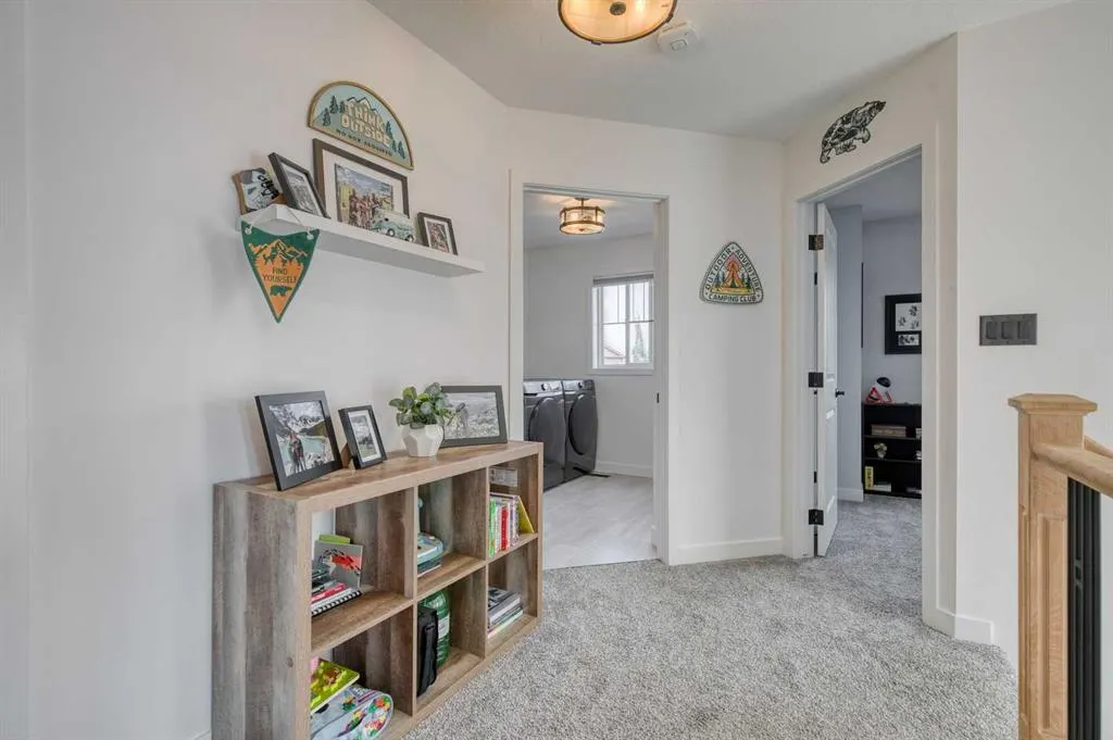 227 Reunion Court NW