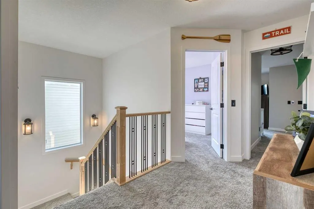 227 Reunion Court NW