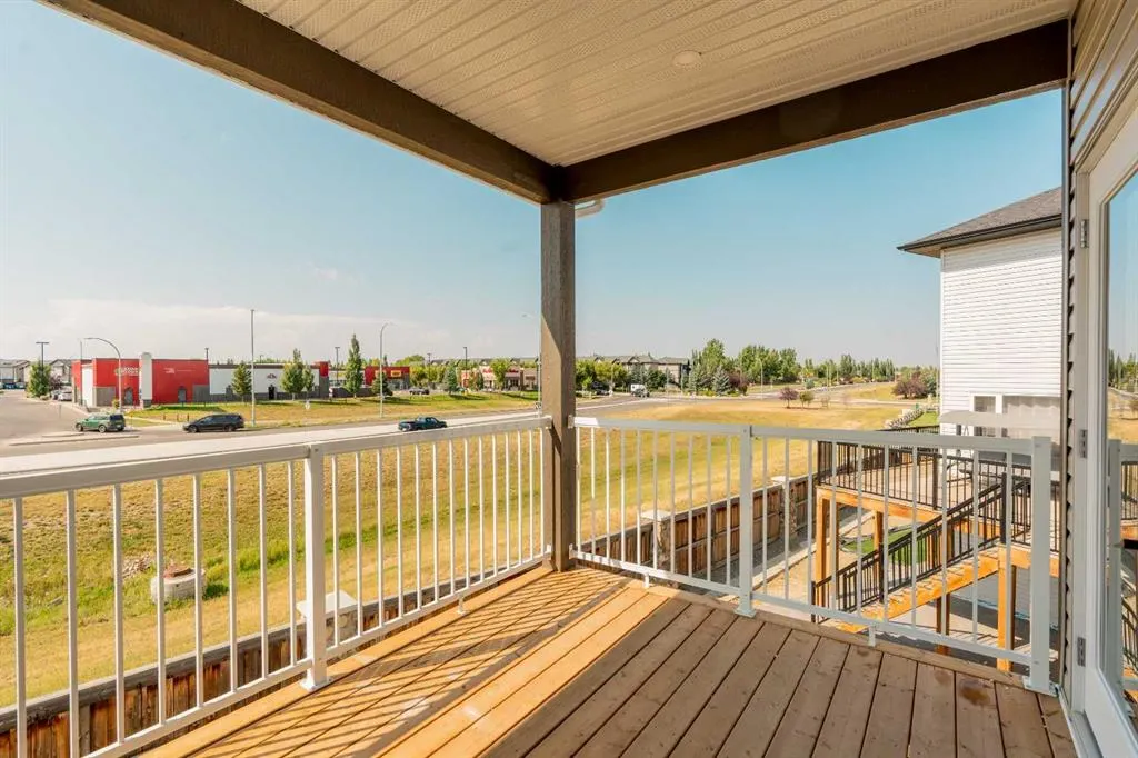 413 Rivergrove Chase W