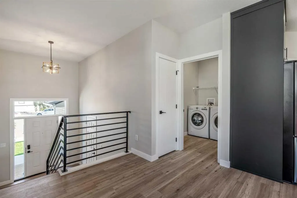 413 Rivergrove Chase W