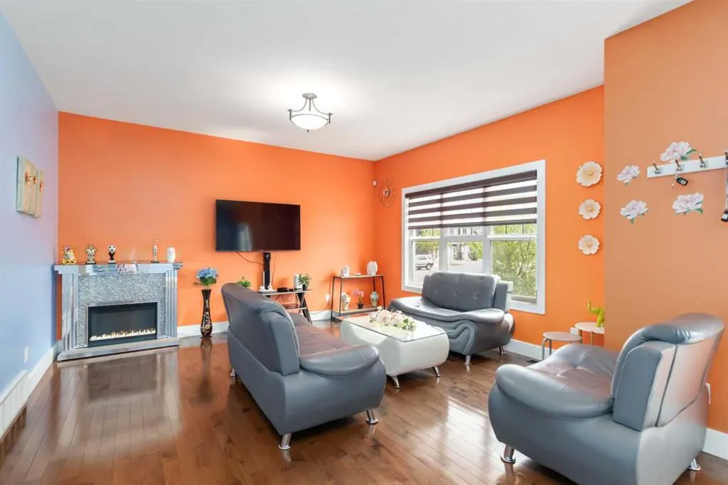 110 Merganser Crescent