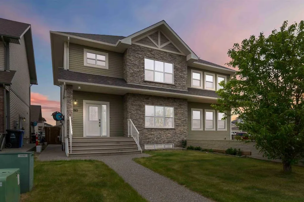 110 Merganser Crescent