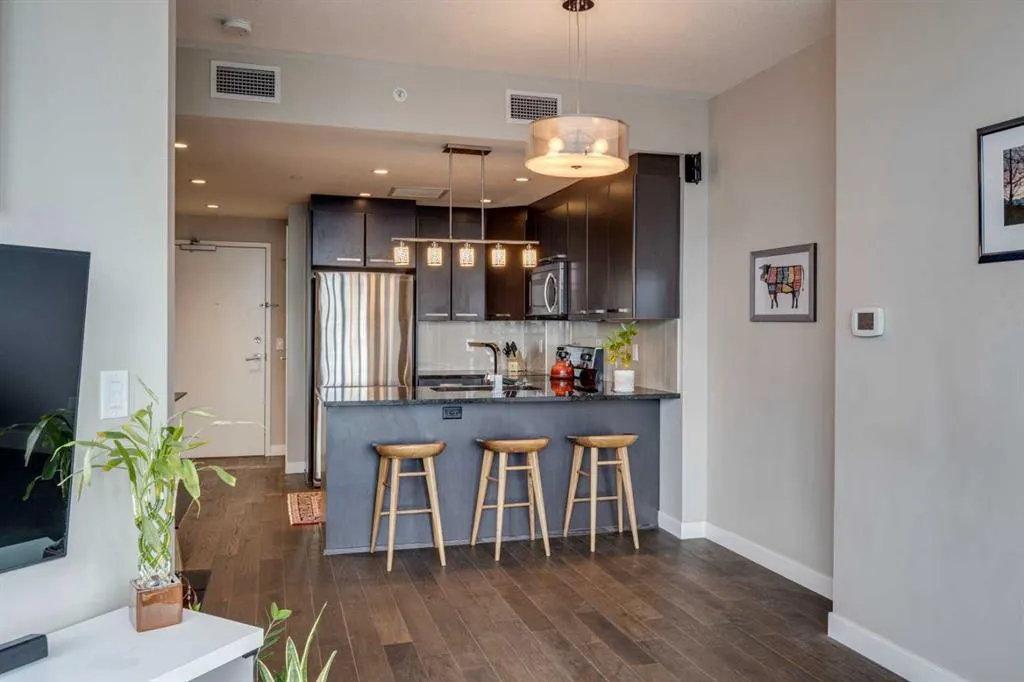 225 11 Avenue SE, #2709