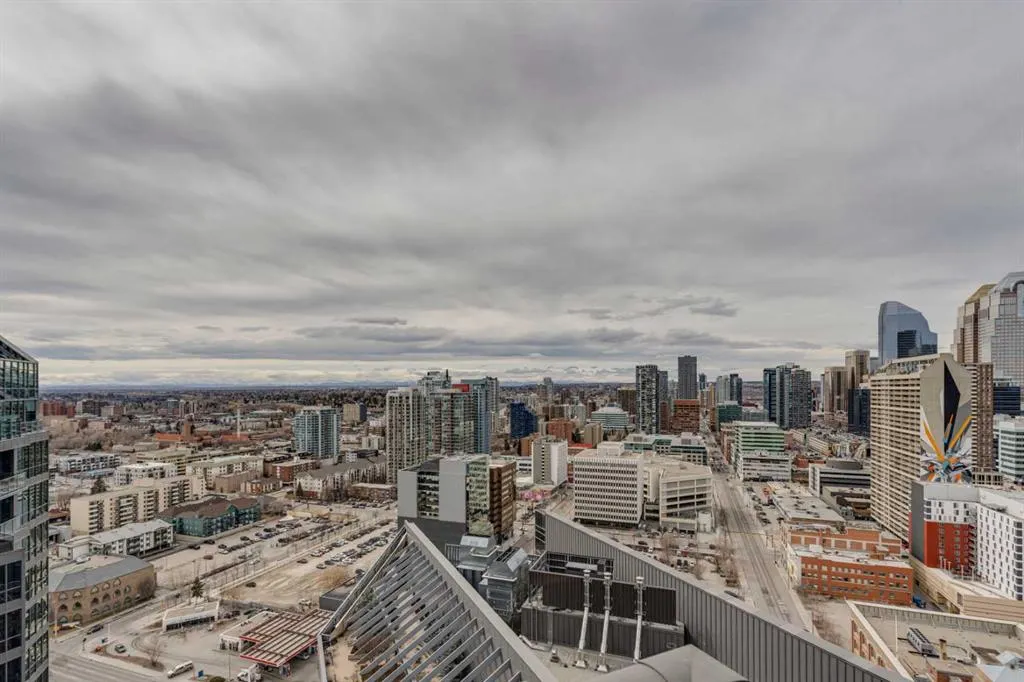 225 11 Avenue SE, #2709