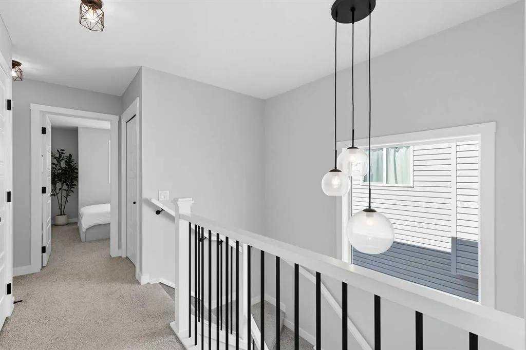 443 Hillcrest Manor SW