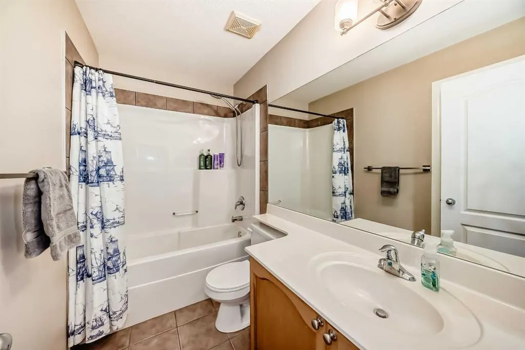 23 Rockyspring Green NW