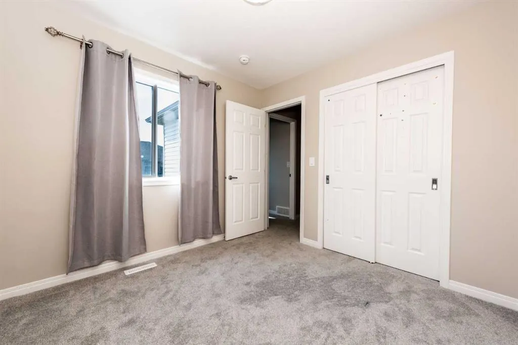 324 Carrington Way NW