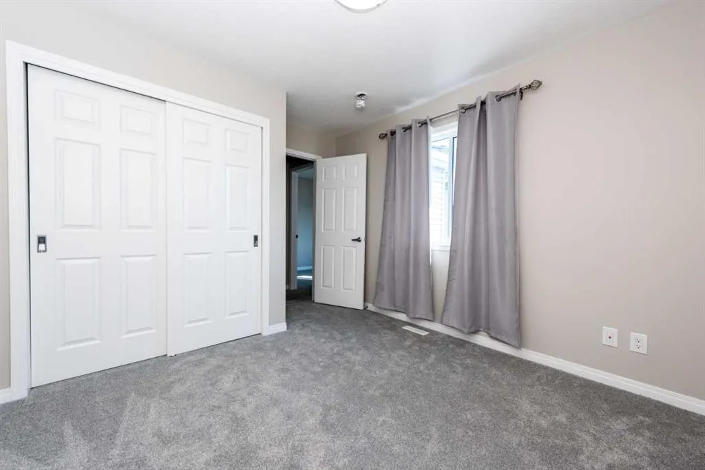 324 Carrington Way NW