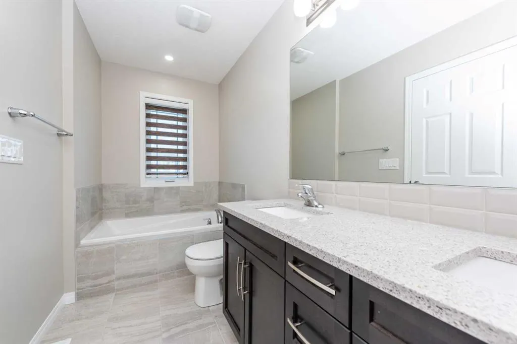 324 Carrington Way NW