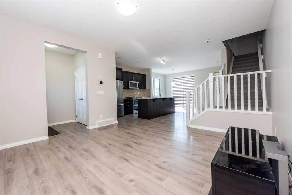 324 Carrington Way NW