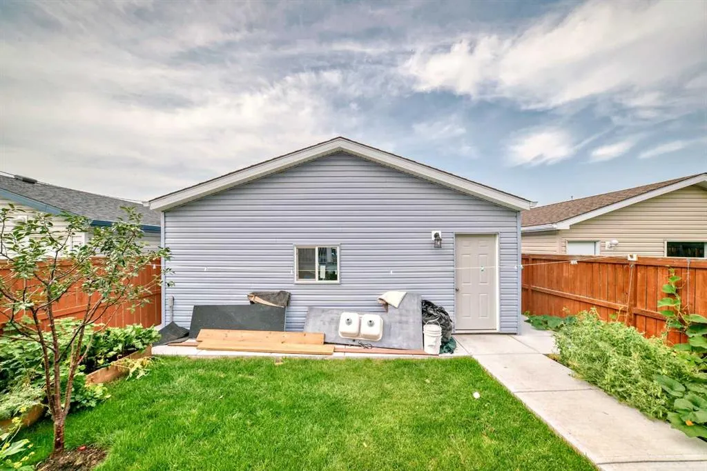 49 Taravista Way NE