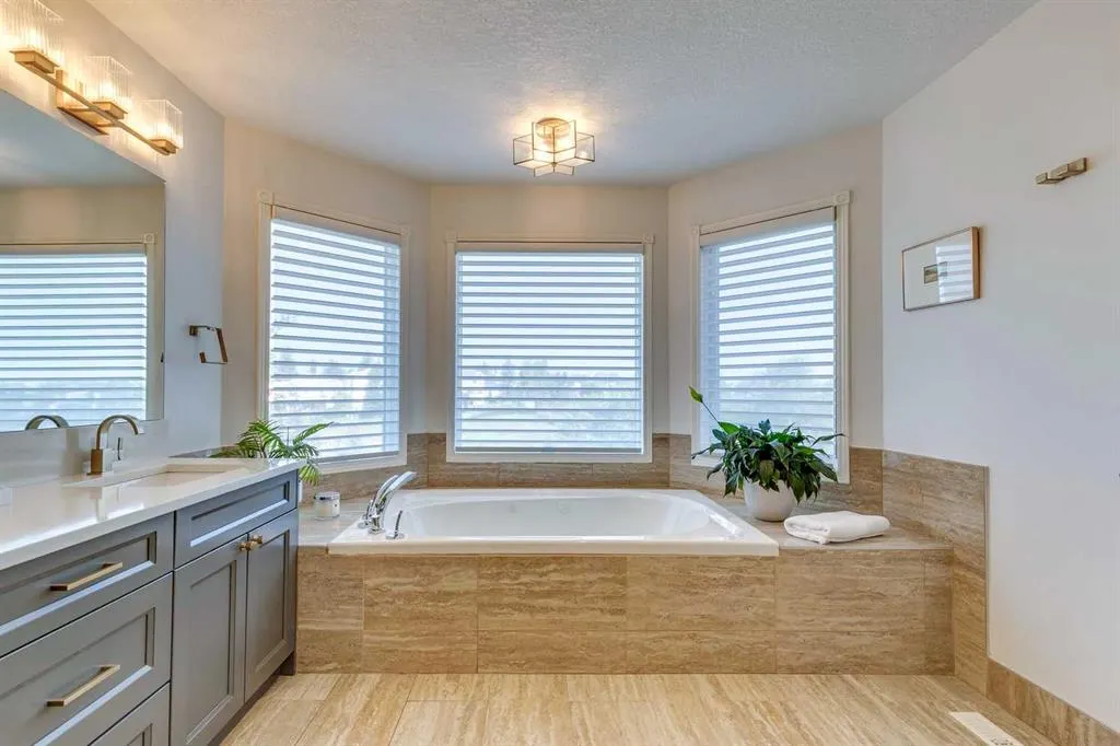 4207 Edgevalley Landing NW