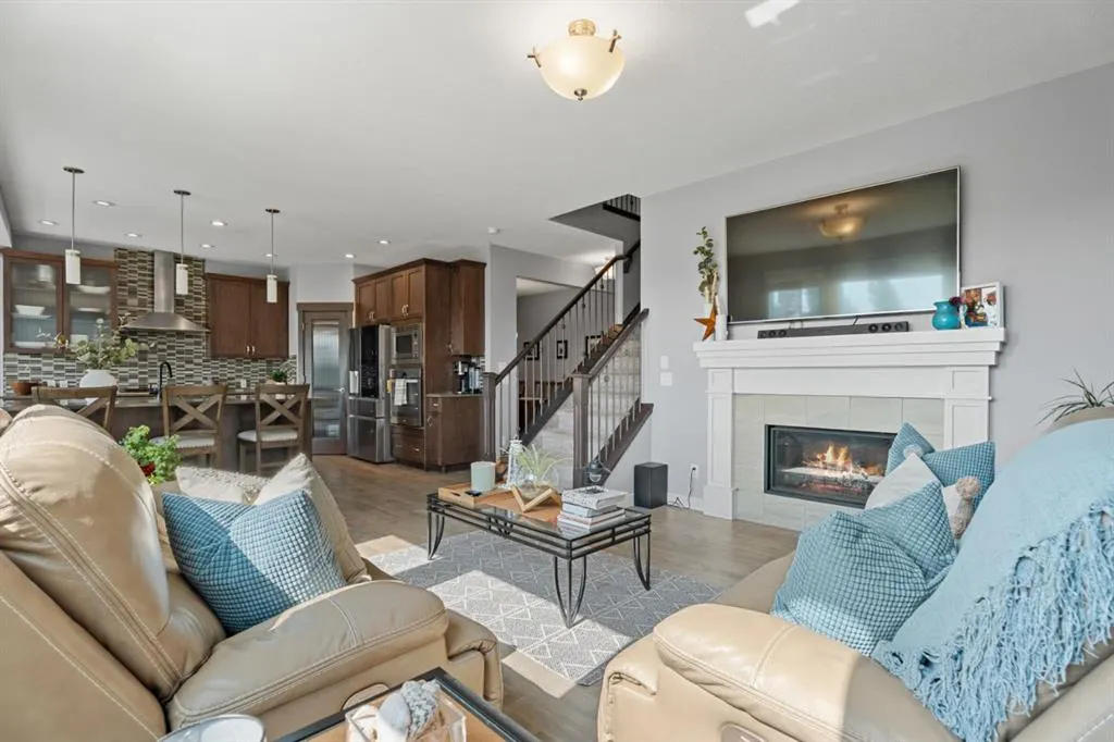 106 Mount Rae Heights